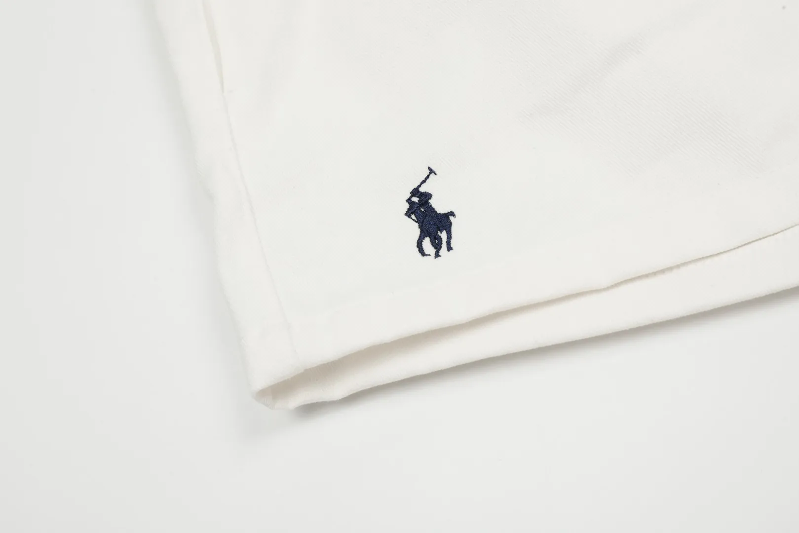 🅿️156 "Top Quality" Style No.: D001# [Ralph Lauren Paul small label war horse basic women's shorts] ✅Slim and sexy slim-fitting style for hot girls to show off the figure. Ten colorful colors. ✅Summer fresh, classic and versatile drawstring basic classic shorts. ✅Lazy style must-have item. The upper body has a fresh feeling. ✅Pure cotton twill wash, fermentation wash treatment, retro and texture. ✅Specially for platform live broadcast. Wholesale entities. Summer running style ✅Simple and easy to match, light American style, super great ✅Summer standard, small and sexy is YYDS, a must for petite girls. Color: light blue white dark green orange light green colored blue yellow pink khaki black Size: S-L #Elastic waistline can be stretched